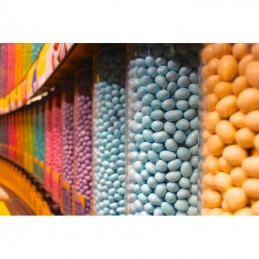 Distributeur de bonbons avec montage mural