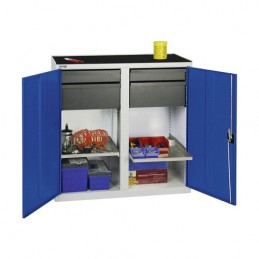 Armoire d'atelier avec 4 tiroirs et 2 tablettes bleu.